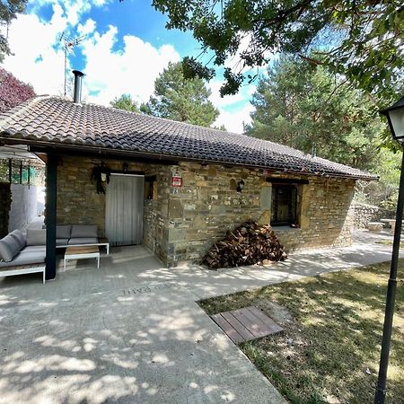 Вилла Chalet Del Roble Бьескас Экстерьер фото