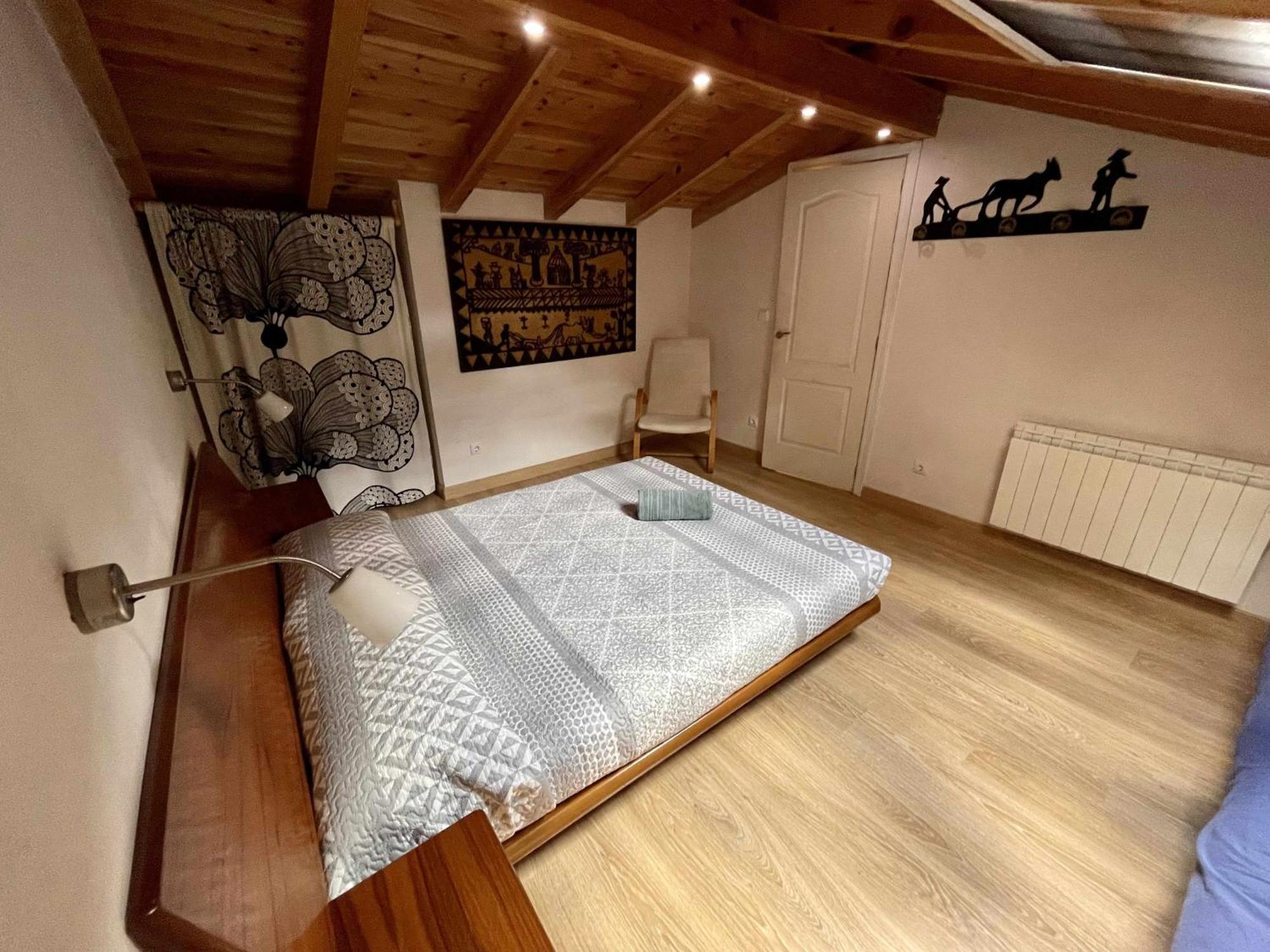 Вилла Chalet Del Roble Бьескас Экстерьер фото